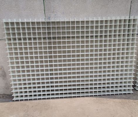 Glatte Oberfläche FRP-Deckengitter Glasfasergehängtes Deckengitter 80mm 100mm Mesh