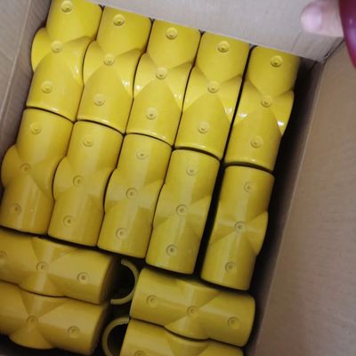 UV-geschützte T-Cross-Tee-Verbindung aus Glasfaser für 36 mm und 50 mm FRP-Zaunrohre