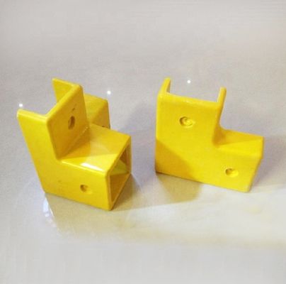 Gelb 50 mm FRP 3-Wege-4-Wege-Fittings/Anschluss für Quadrat-Rundglasfaserzaun/Handrail-Zubehör
