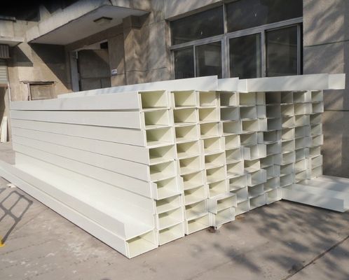 Elektrisch isolierte GFRP-Kabelbrücke aus FRP-Material mit Schneiddienst