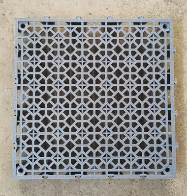 40x40x4.0cm PP-Verriegelungsplastikmatte für einfaches Waschen von Autos und Garagenbodenbelag