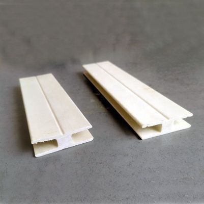 Glasfaser-Gelenkprofil für die Verknüpfung von Platten durch Schneidedienst und Pultrusionstechnik