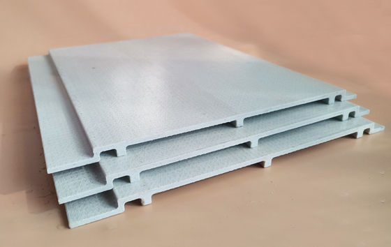Einfach zu installieren Hochfestigkeit Glasfaser Pultruded Panel Profil mit angepasster Länge