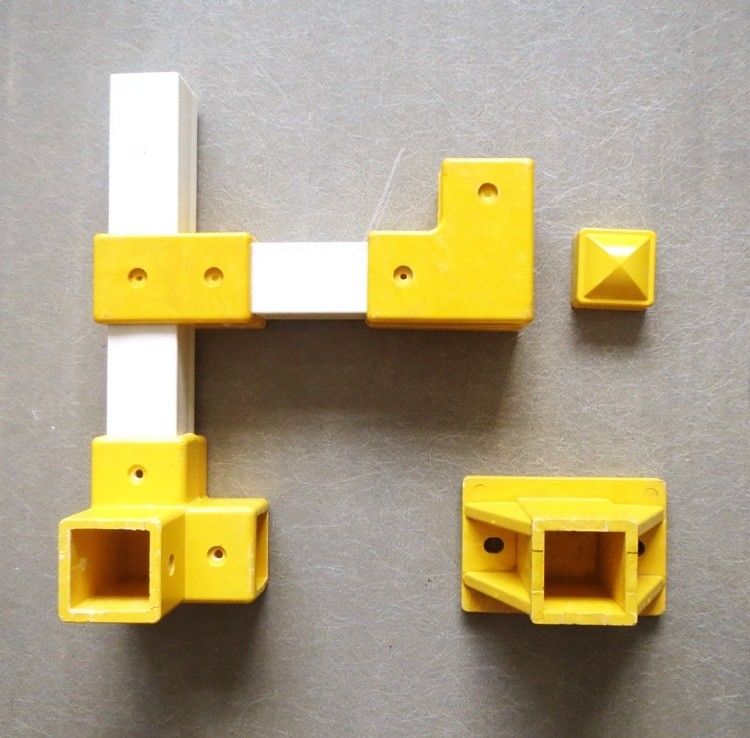 Gelbe GRP-Handrail-Fittings Ellbogen-Tee-Kreuzwinkel-Rohrverbindung für das Handrailsystem