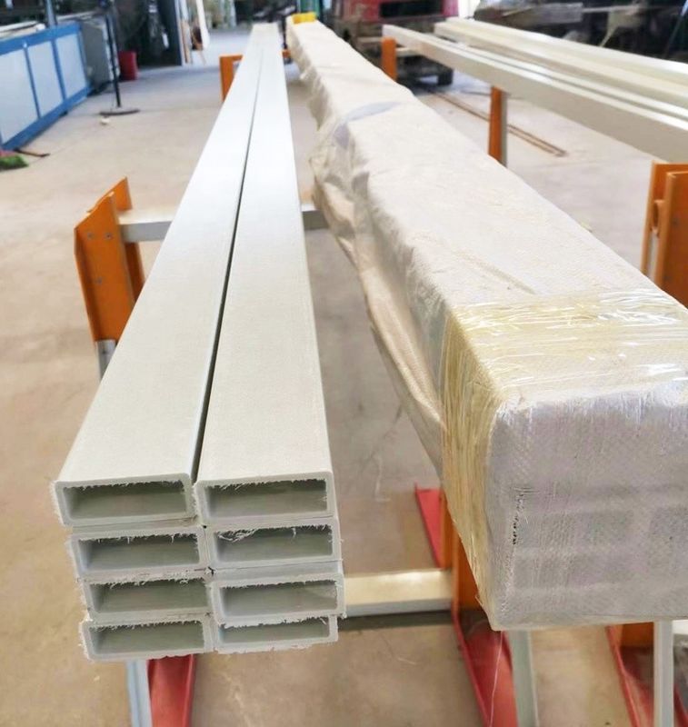 Strukturen Hochfestigkeit Glasfaser Flachrohr FRP Kunststoff Verbundwerk rechteckiger Pol Länge 1m bis 11,6m